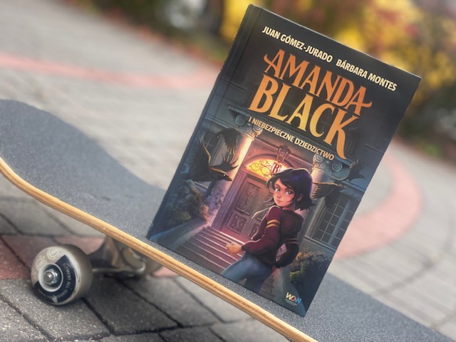 Amanda Black i niebezpieczne dziedzictwo Juan Gómez-Jurado, Bárbara Montes