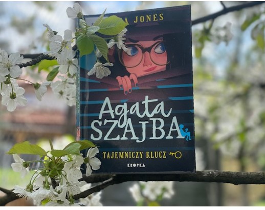 „Agata Szajba. Tajemniczy klucz” Lena Jones